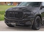 Dodge Ram BOM VOL | Night Premium | Full Option | De Meest Luxe Pick-Up in zijn Klasse | Comfortabele Dubbele Cabine met Royale 5 Zitplaatsen | BPM vrij | Nu Leverbaar uit Voorraad | Voorraad Nr 2287 - 3384 | De specialist in Amerikaanse pick‑ups in Nederland en Europa.