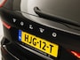 Volvo XC60 2.0 T8 Plug-in hybrid AWD Inscription Exclusive Automaat (PANORAMADAK, MEMORY SEAT, APPLE CARPLAY, LM VELGEN, STOELVERWARMING, NIEUWE APK, NIEUWSTAAT)