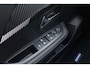 Peugeot 208 1.2 Hybrid 110 e-DCS6 Allure 110pk | Automaat | Climate Control | Apple Carplay - Android Auto | Cruise Control | Lichtmetalen Velgen