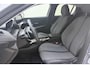 Peugeot 208 1.2 Hybrid 110 e-DCS6 Allure 110pk | Automaat | Climate Control | Apple Carplay - Android Auto | Cruise Control | Lichtmetalen Velgen