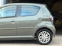 Toyota Aygo 1.0|NAP|AIRCO|NIEUWEAPK|HALFLEER|5DRS|DEALEROH!