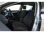 Volkswagen Golf Variant 1.0 eTSI Life 111PK | Sfeer | Carplay | Dodehoek&ACC | Stoel&Stuurverw. | Garantie