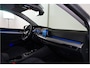 Volkswagen Golf Variant 1.0 eTSI Life 111PK | Sfeer | Carplay | Dodehoek&ACC | Stoel&Stuurverw. | Garantie