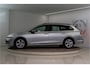 Volkswagen Golf Variant 1.0 eTSI Life 111PK | Sfeer | Carplay | Dodehoek&ACC | Stoel&Stuurverw. | Garantie