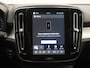 Volvo XC40 2.0 B3 Core - RIJKLAARPRIJS - All Seasonbanden - Achteruitrijcamera - Stoel- en Stuurverwarming!