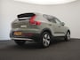 Volvo XC40 2.0 B3 Core - RIJKLAARPRIJS - All Seasonbanden - Achteruitrijcamera - Stoel- en Stuurverwarming!