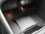 Volvo XC40 2.0 B3 Core - RIJKLAARPRIJS - All Seasonbanden - Achteruitrijcamera - Stoel- en Stuurverwarming!