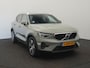 Volvo XC40 2.0 B3 Core - RIJKLAARPRIJS - All Seasonbanden - Achteruitrijcamera - Stoel- en Stuurverwarming!