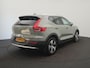 Volvo XC40 2.0 B3 Core - RIJKLAARPRIJS - All Seasonbanden - Achteruitrijcamera - Stoel- en Stuurverwarming!