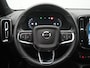 Volvo XC40 2.0 B3 Core - RIJKLAARPRIJS - All Seasonbanden - Achteruitrijcamera - Stoel- en Stuurverwarming!