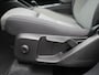 Volvo XC40 2.0 B3 Core - RIJKLAARPRIJS - All Seasonbanden - Achteruitrijcamera - Stoel- en Stuurverwarming!