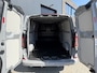 Ford E-Transit Cust. 340 L2H1 Sport - 71kWh 218pk - 370KM WLTP - Carplay - Camera - Stoelverwarming - Laadruimtebescherming - Rijklaar