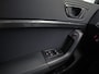 SEAT Ateca 1.0 EcoTSI Business Sport (GROOT NAVI, APPLE CARPLAY, CAMERA, GETINT GLAS, LM VELGEN, CLIMATE, AUTOMATISCH INPARKEREN, NIEUWE APK)