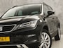 SEAT Ateca 1.0 EcoTSI Business Sport (GROOT NAVI, APPLE CARPLAY, CAMERA, GETINT GLAS, LM VELGEN, CLIMATE, AUTOMATISCH INPARKEREN, NIEUWE APK)