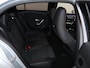 Mercedes-Benz A-klasse 180 Business Solution AMG | Panoramaschuifdak | Premium plus | Head-Up | Stoelverwarming | Achteruitrijcamera | MULTIBEAM LED |