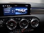 Mercedes-Benz A-klasse 180 Business Solution AMG | Panoramaschuifdak | Premium plus | Head-Up | Stoelverwarming | Achteruitrijcamera | MULTIBEAM LED |