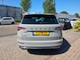 Skoda Karoq 1.5 TSI ACT Sportline Business | Met o.a. stoelverwarming, digitaal dashboard, navigatie en AppleCarPlay/AndroidAuto!