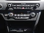 Kia Niro EV e-Niro ExecutiveLine 64 kWh | Trekhaak | Warmtepomp | Stuur-/stoelverwarming + ventilatie | Leer | Camera | Stoelgeheugen | Dodehoek detectie | LED | 17" LM |
