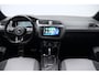 Volkswagen Tiguan 2.0 TSI 4Motion 3x R-Line Automaat 230 PK | Pano-dak | Virtual | Acc | CarPlay | Stoelverwarming | Trekhaak | Pdc |