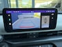 Fiat 600 600e La Prima 54 kWh Achteruitrijcamera - Airco - Apple carplay - Parkeersensoren - Navigatie - Draadloze telefoonoplader - Stoelverwarming - Voorstoelen met massagefunctie - Led verlichting - Bluetooth - Cruise control - Dodehoek detectie - Keyless start/ entry - Licht metalen velgen 18 inch - Stuur multifunctioneel