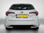 Toyota Corolla Touring Sports Hybrid 140 Dynamic | BTW voertuig | Stoelverwarming | Parkeersensoren voor+achter | Draadloze telefoonlader | Navigatie | Apple CarPlay/Android Auto | Cruise Control Adaptive |