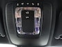 Mercedes-Benz GLB 200 AMG Line | Leder/alcantara | Stoelverwarming | Cruise control | Lane assist | Sfeerverlichting | Camera | Park assist | Trekhaak