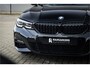 BMW 3-Serie Touring 320i M Sport High Ex Camera / HiFi / Trekhaak / 19inch /