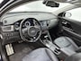 Kia Niro Hybrid 1.6 GDi ExecutiveLine | Trekhaak | JBL | Schuifdak | Stoelverwarming/-Verkoeling |