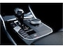 BMW 3-Serie 330e High Ex M-Sport Frozen / Glazen dak / Adaptief onderstel / Electrische stoelen /