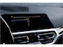 BMW 3-Serie 330e High Ex M-Sport Frozen / Glazen dak / Adaptief onderstel / Electrische stoelen /