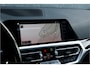BMW 3-Serie 330e High Ex M-Sport Frozen / Glazen dak / Adaptief onderstel / Electrische stoelen /