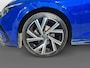 Volkswagen Golf 1.5 eTSI R-Line Business | Cruise Control | Climate Control | Digitaal Dashboard | Navigatie | Sportstoelen | Stoelverwarming | Stuurverwarming |