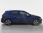 Volkswagen Golf 1.5 eTSI R-Line Business | Cruise Control | Climate Control | Digitaal Dashboard | Navigatie | Sportstoelen | Stoelverwarming | Stuurverwarming |