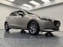 Mazda 2 1.5i Skyactiv-G Automaat-Navigatie-Cr.contr-Clima-Carplay-Parkeersensoren-Stoelverwarming-LED-Lm15''velgen