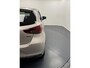 Mazda 2 1.5i Skyactiv-G Automaat-Navigatie-Cr.contr-Clima-Carplay-Parkeersensoren-Stoelverwarming-LED-Lm15''velgen