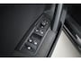 Volkswagen Tiguan 1.5 TSI Life | Rijklaar!! | Adapt. Cruise | Trekhaak | Navi | Stoel- Stuurverw. | All Season | Apple CarPlay |