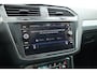 Volkswagen Tiguan 1.5 TSI Life | Rijklaar!! | Adapt. Cruise | Trekhaak | Navi | Stoel- Stuurverw. | All Season | Apple CarPlay |