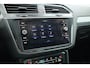 Volkswagen Tiguan 1.5 TSI Life | Rijklaar!! | Adapt. Cruise | Trekhaak | Navi | Stoel- Stuurverw. | All Season | Apple CarPlay |
