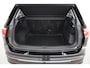 Volkswagen Tiguan 1.5 TSI Life | Rijklaar!! | Adapt. Cruise | Trekhaak | Navi | Stoel- Stuurverw. | All Season | Apple CarPlay |