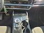 Kia Sportage 1.6 T-GDi Hybrid DynamicLine | Climate Control | Cruise Control | Camera | Navigatie | LM Velgen |