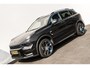 Lynk & Co 01 1.5 Plug-in Hybrid 262 Pk | Stuurverwarming | Panoramadak | Zwarte Hemel | 20 inch. LMV | 1e eigenaar