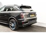 Lynk & Co 01 1.5 Plug-in Hybrid 262 Pk | Stuurverwarming | Panoramadak | Zwarte Hemel | 20 inch. LMV | 1e eigenaar