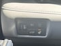 Toyota Highlander 2.5 AWD Hybrid Premium Meest luxe uitvoering! Panoramadak, trekhaak, stoelventilatie, achterbank verwarmd, 360° camera en méér!