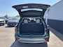 Toyota Highlander 2.5 AWD Hybrid Premium Meest luxe uitvoering! Panoramadak, trekhaak, stoelventilatie, achterbank verwarmd, 360° camera en méér!