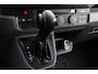 Volkswagen Crafter 35 2.0 TDI L3H3 PB Edition Camera, Adaptieve Cruise, Carplay, LED, Trekhaak, Multimedia, 140pk, Automaat, Sensoren, Uniek!