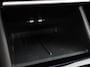 Volkswagen Tiguan 1.5 eHybrid R-Line Edition 272 pk Automaat (DSG) | Verlengde garantie | Navigatie | Panoramadak | Trekhaak (wegklapbaar) | Rondomzicht camera | Lederen bekleding |Stoelverwarming/ventilatie | R-Line |