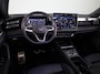 Volkswagen Tiguan 1.5 eHybrid R-Line Edition 272 pk Automaat (DSG) | Verlengde garantie | Navigatie | Panoramadak | Trekhaak (wegklapbaar) | Rondomzicht camera | Lederen bekleding |Stoelverwarming/ventilatie | R-Line |
