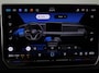 Volkswagen Tiguan 1.5 eHybrid R-Line Edition 272 pk Automaat (DSG) | Verlengde garantie | Navigatie | Panoramadak | Trekhaak (wegklapbaar) | Rondomzicht camera | Lederen bekleding |Stoelverwarming/ventilatie | R-Line |