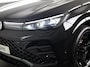 Volkswagen Tiguan 1.5 eHybrid R-Line Edition 272 pk Automaat (DSG) | Verlengde garantie | Navigatie | Panoramadak | Trekhaak (wegklapbaar) | Rondomzicht camera | Lederen bekleding |Stoelverwarming/ventilatie | R-Line |
