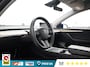 Tesla Model Y Standard Range RWD | Panorama | Autopilot | Leder | Keyless | 19'' | December 2023